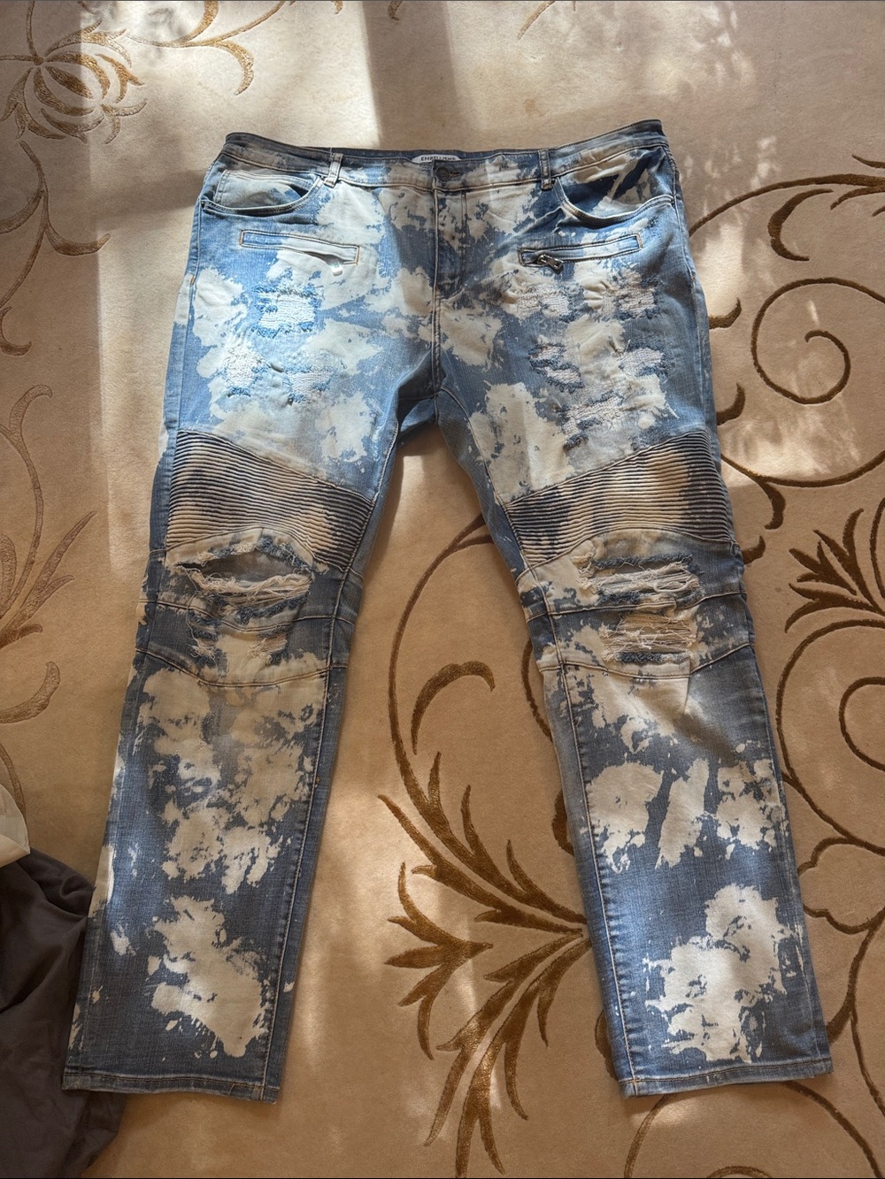 Men's Distressed Bleach-Splash Blue Jeans